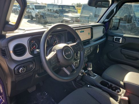 New 2026 Jeep Gladiator Sport image 14