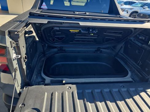 Used 2025 Hyundai Santa Cruz Limited image 23