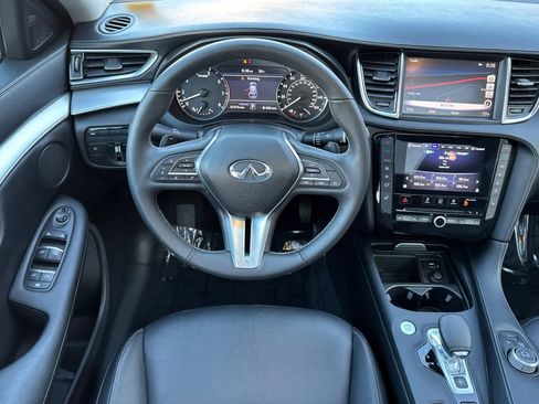 Used 2019 INFINITI QX50 Luxe w/ Navigation Package image 15
