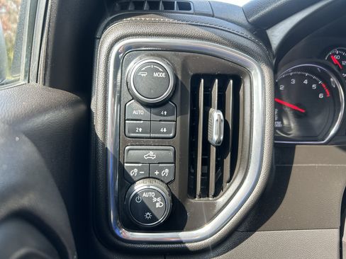 Used 2021 Chevrolet Silverado 1500 LT w/ Texas Edition Plus AWD/4WD image 22