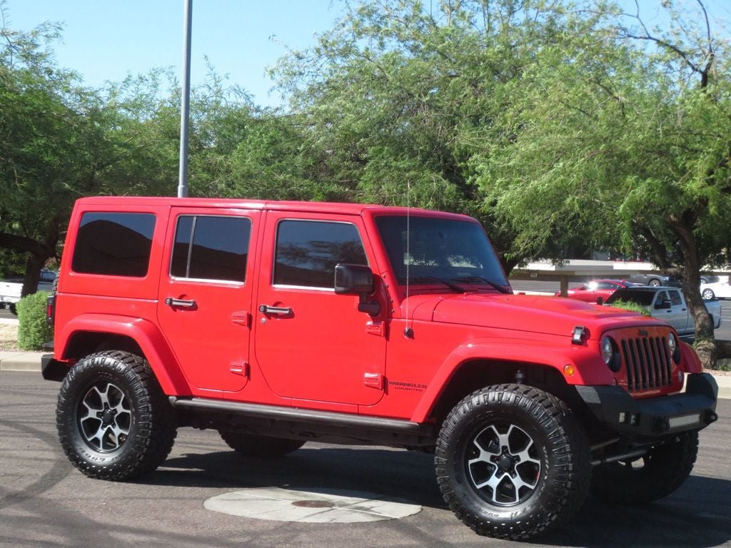 Used 2015 Jeep Wrangler Unlimited Sahara AWD/4WD image 4