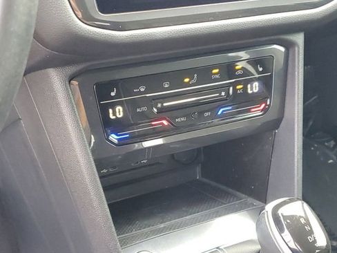 Certified 2023 Volkswagen Tiguan SE image 24