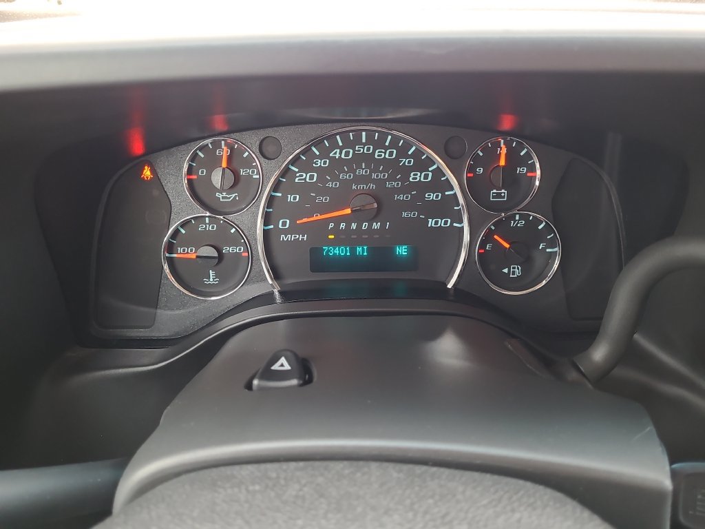 Used 2023 Chevrolet Express 2500 Extended w/ Driver Convenience Package RWD image 10