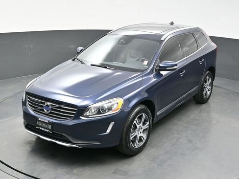 Used 2015 Volvo XC60 T6 Platinum image 32
