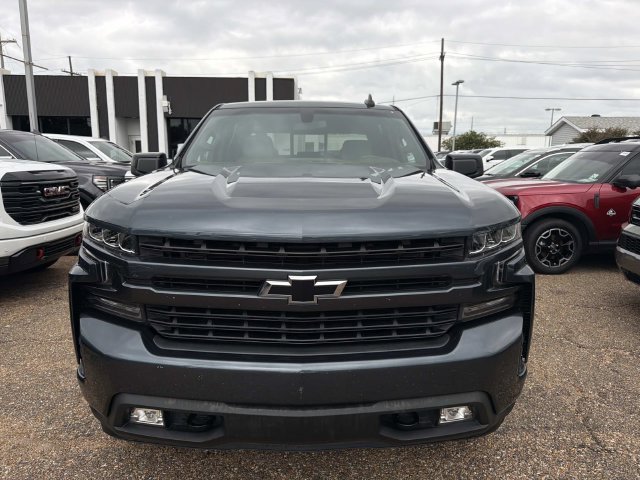 Used 2020 Chevrolet Silverado 1500 RST w/ Texas Edition AWD/4WD image 2