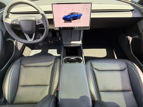 Used 2025 Tesla Model 3 Long Range RWD image 11