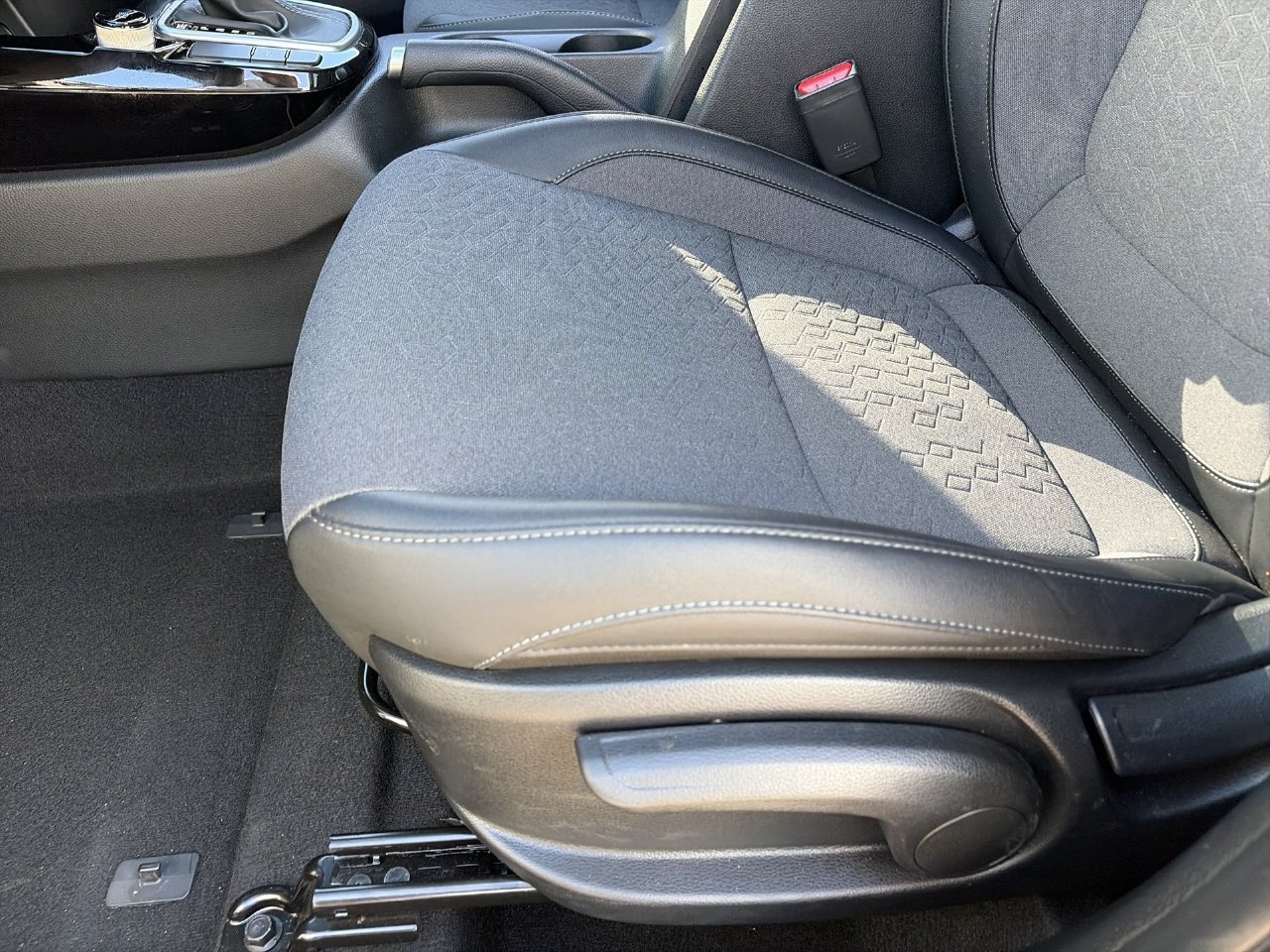 Certified 2026 Kia Seltos S FWD image 19