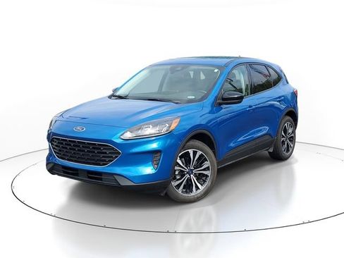 Certified 2021 Ford Escape SE w/ SE Sport Appearance Package AWD/4WD image 1