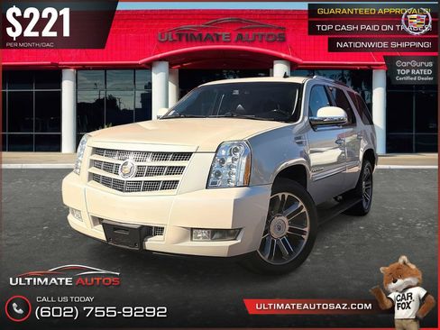 Used 2013 Cadillac Escalade Premium RWD image 2