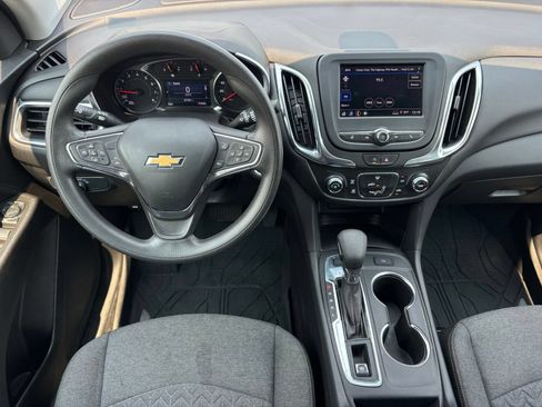 Used 2023 Chevrolet Equinox LT w/ LPO, Floor Liner Package AWD/4WD image 18