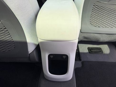 Used 2023 Hyundai Ioniq 5 Limited RWD image 45