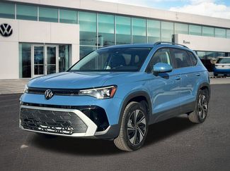 New 2026 Volkswagen Taos SE video 1