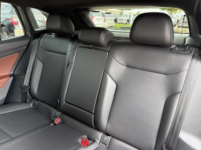 Used 2021 Volkswagen ID.4 Pro S RWD image 22