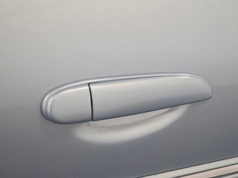 Used 2003 Chrysler Sebring Limited image 72