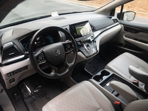 Used 2023 Honda Odyssey Elite image 24