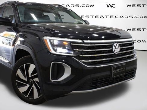 Used 2024 Volkswagen Atlas SE image 47
