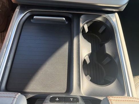 Used 2025 Ford Expedition Active AWD/4WD image 46