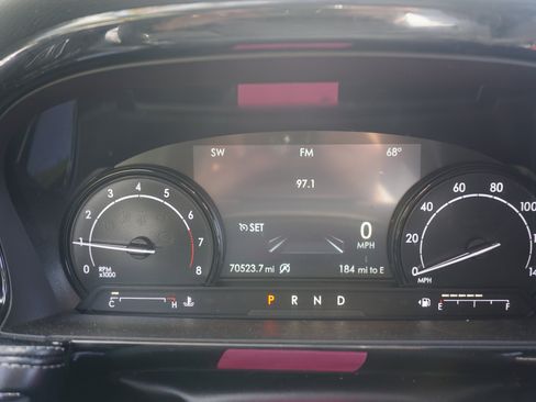 Used 2021 Lincoln Corsair FWD image 9
