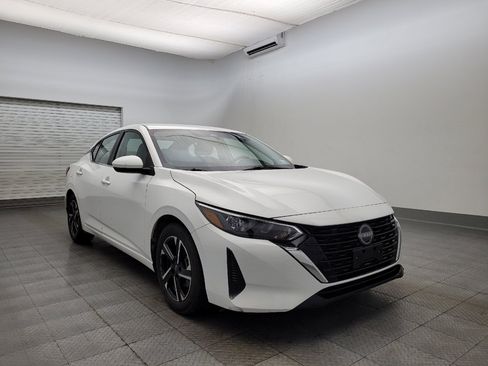 Used 2024 Nissan Sentra SV image 13