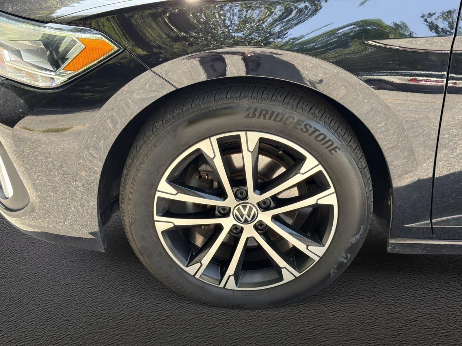 Used 2024 Volkswagen Jetta Sport FWD image 10