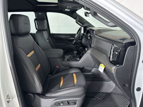 New 2026 GMC Sierra 1500 AT4 w/ AT4 Premium Package AWD/4WD image 30