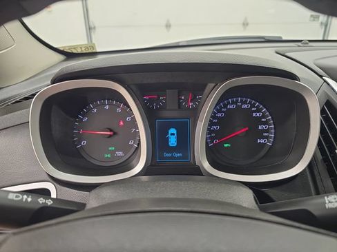 Used 2017 Chevrolet Equinox LS FWD image 26