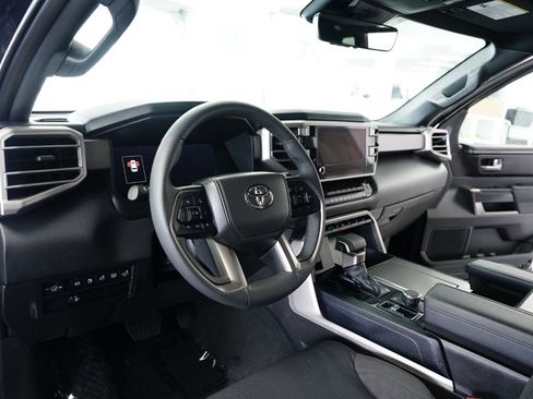 Used 2025 Toyota Sequoia SR5 image 17