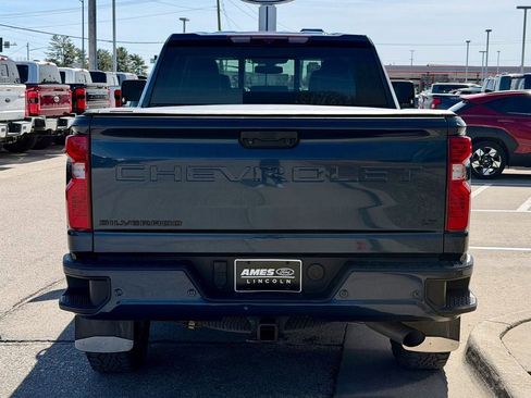 Used 2022 Chevrolet Silverado 2500 LT w/ Z71 Sport Edition AWD/4WD image 5