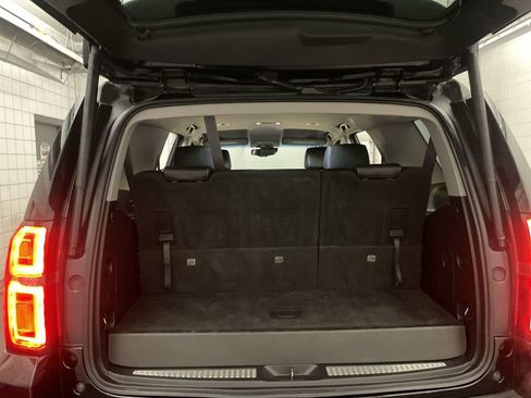 Used 2017 Chevrolet Tahoe LT AWD/4WD image 19