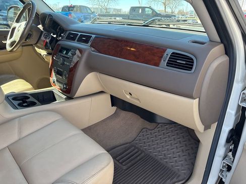 Used 2009 Chevrolet Silverado 1500 LTZ w/ White Diamond Edition image 51