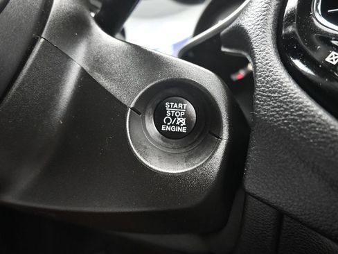Used 2019 Jeep Compass Latitude AWD/4WD image 20