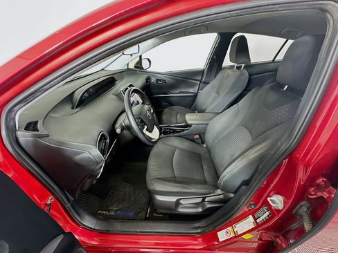 Used 2019 Toyota Prius Prime Plus image 13