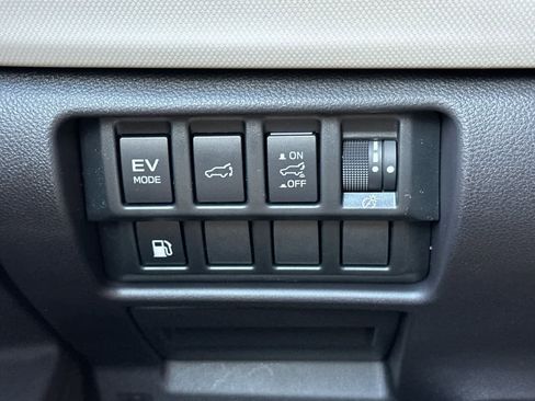 New 2026 Subaru Forester Premium AWD/4WD image 30