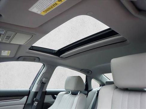 Used 2020 Honda Accord EX-L image 9