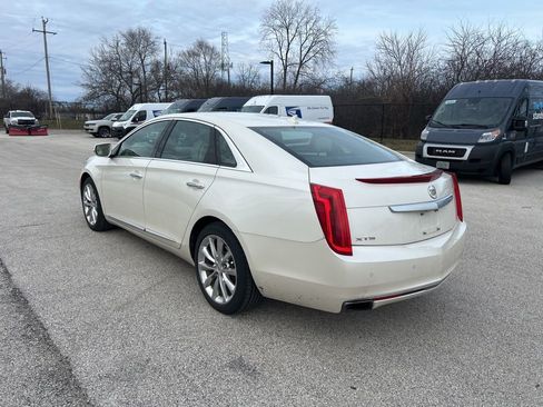 Used 2013 Cadillac XTS Premium image 3