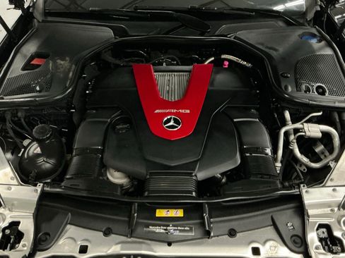 Used 2017 Mercedes-Benz E 43 AMG 4MATIC Sedan image 34