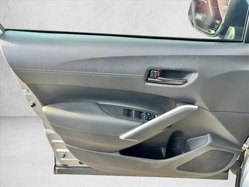 Certified 2025 Toyota Corolla Cross AWD Hybrid image 11