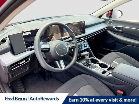 New 2026 Hyundai Sonata SE FWD image 10