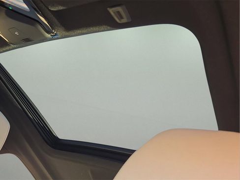 Used 2017 BMW 530i xDrive image 15