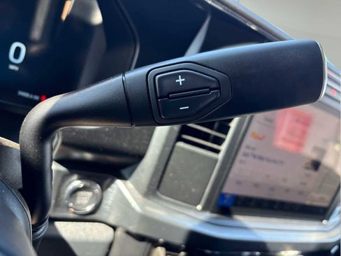 Used 2024 Ford F250 Lariat image 27