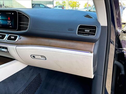 Used 2020 Mercedes-Benz GLE 450 4MATIC image 18