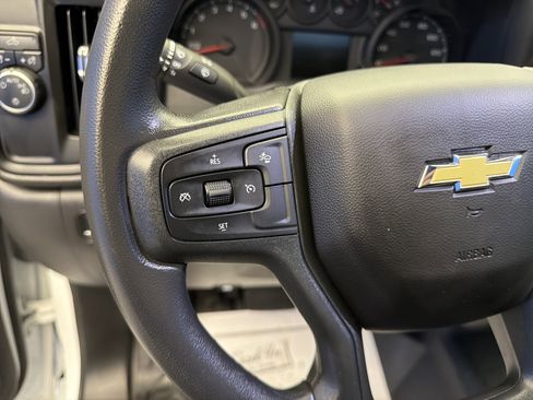 Used 2025 Chevrolet Silverado 1500 W/T RWD image 15