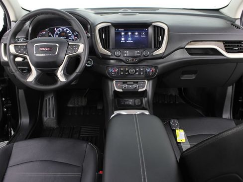 Used 2022 GMC Terrain Denali w/ Black Diamond Edition AWD/4WD image 12