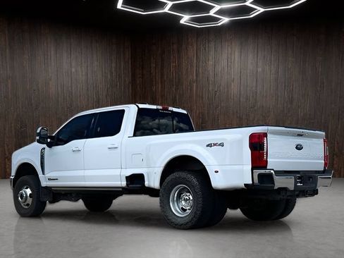 Used 2023 Ford F350 Lariat AWD/4WD image 5