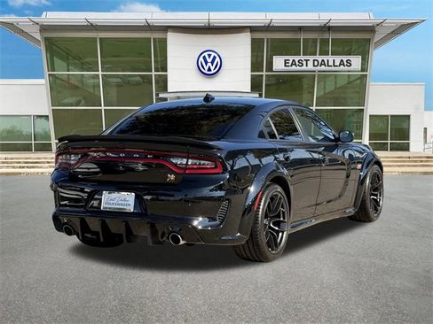 Used 2022 Dodge Charger Scat Pack image 3