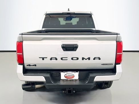 New 2026 Toyota Tacoma TRD Off-Road AWD/4WD image 5