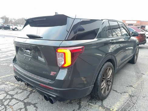 Used 2022 Ford Explorer ST w/ Equipment Group 401A image 5