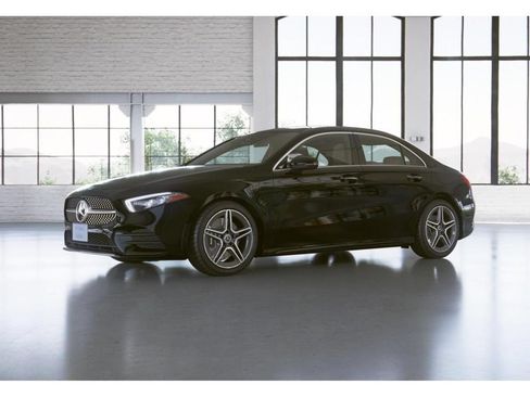 Used 2020 Mercedes-Benz A 220 4MATIC image 39