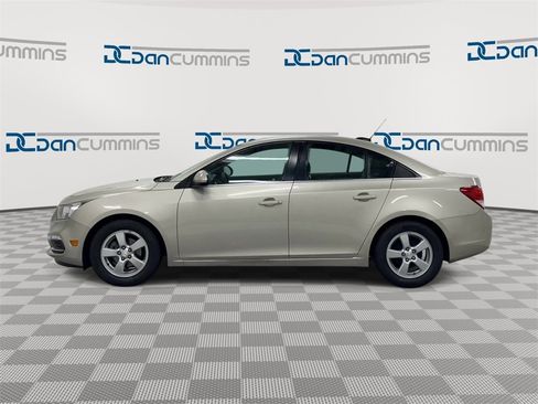 Used 2015 Chevrolet Cruze LT image 5
