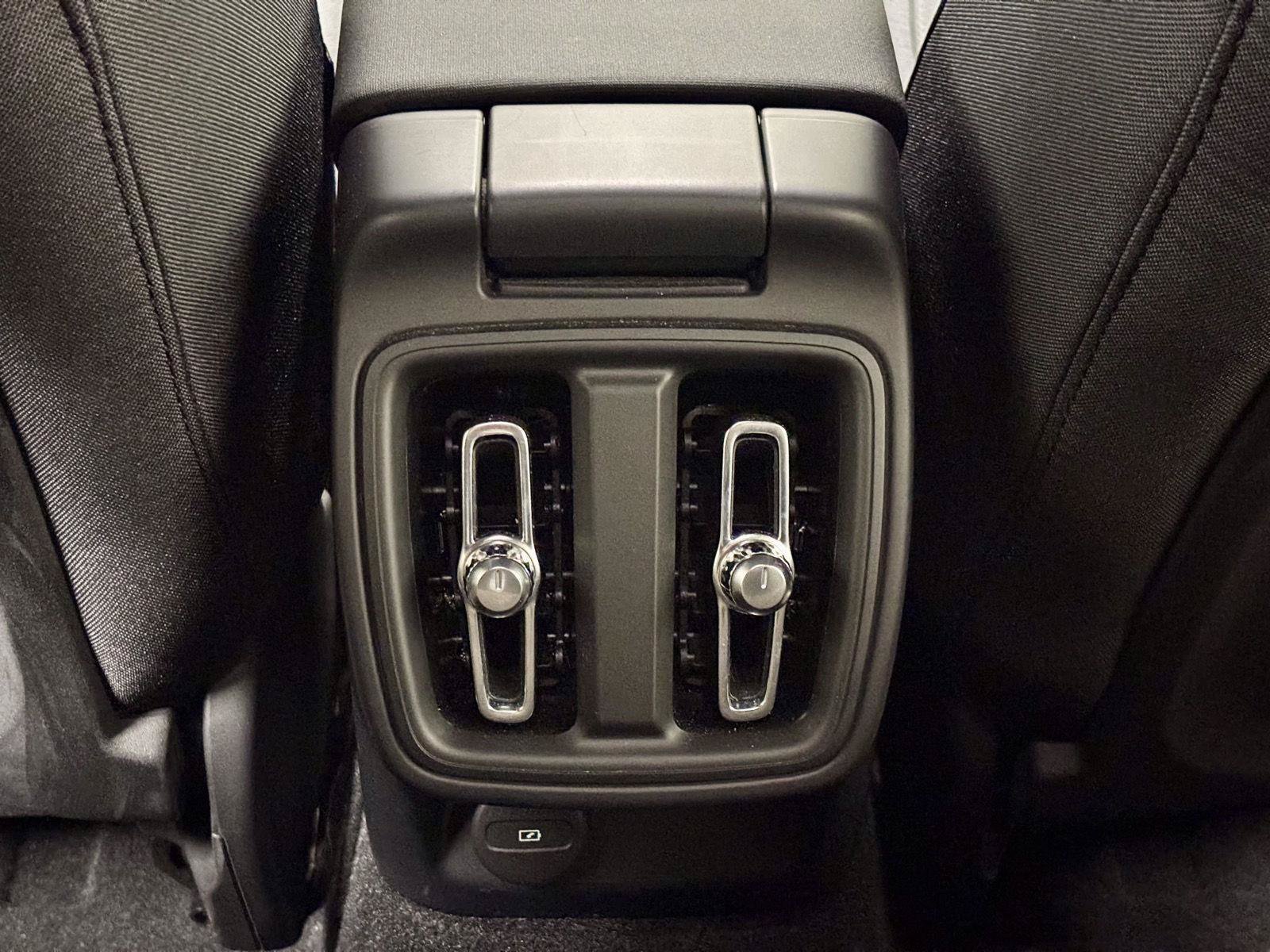 Used 2024 Polestar Polestar 2 AWD/4WD image 21